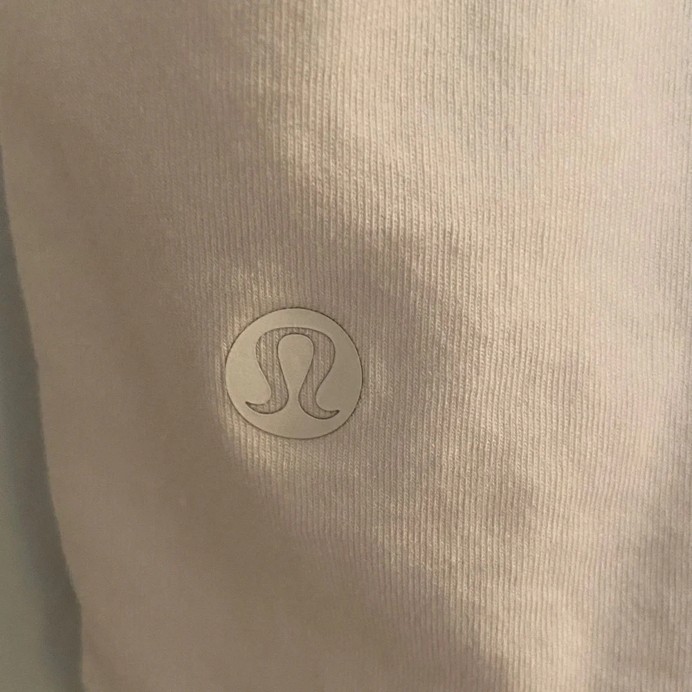 Lululemon Women's White Tank Top - Picture 2 of 8